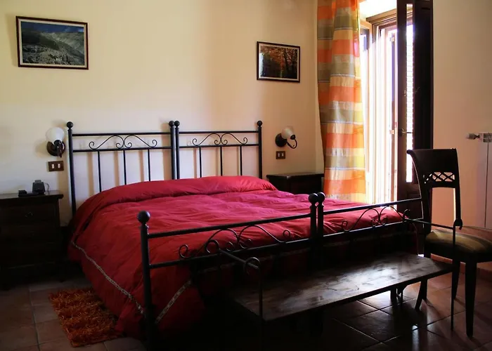 Del Barone Отель *