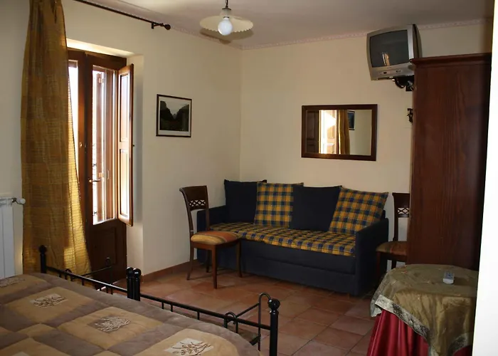 Del Barone Отель Караманико-Терме